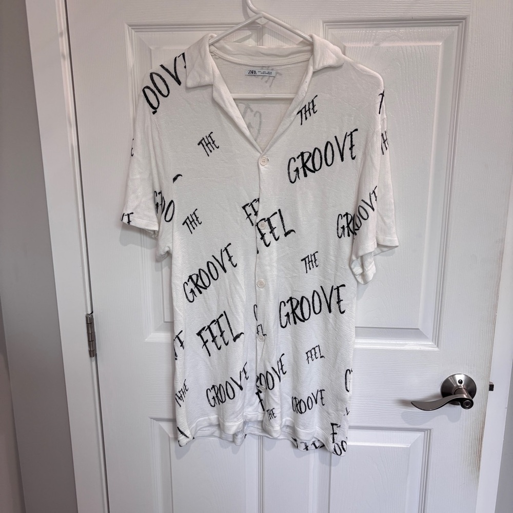 Zara Feel The Groove Shirt